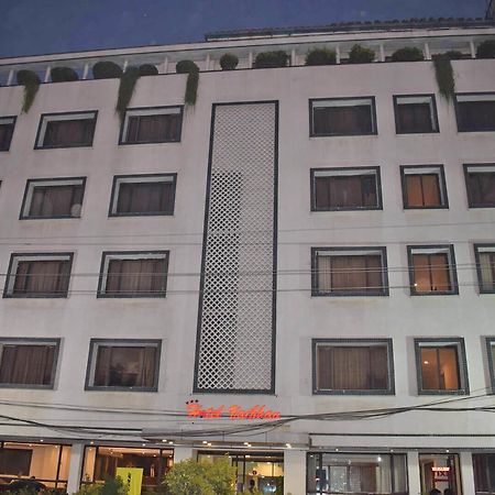 Hotel Vaibhav Varanasi Exterior foto