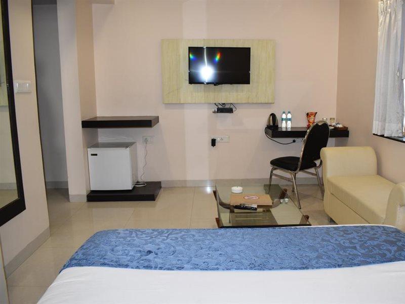 Hotel Vaibhav Varanasi Exterior foto