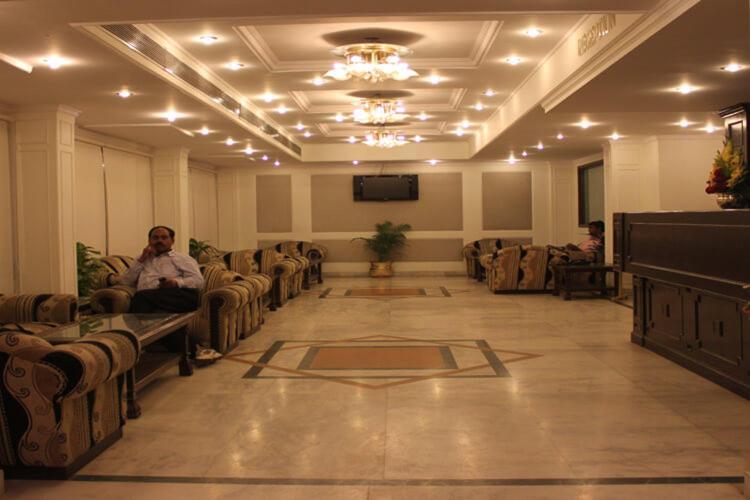 Hotel Vaibhav Varanasi Exterior foto
